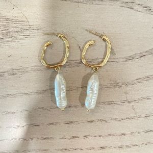 Pearl Drop Earrings